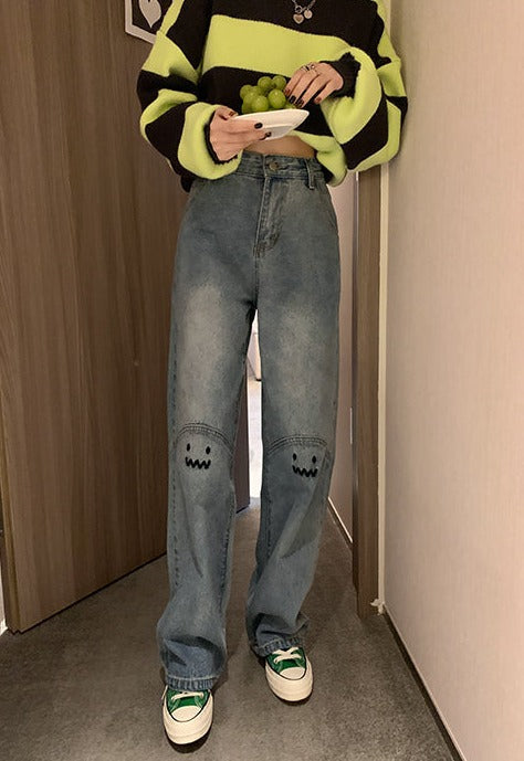 High Waisted Embroidered Smiley Knee Jeans