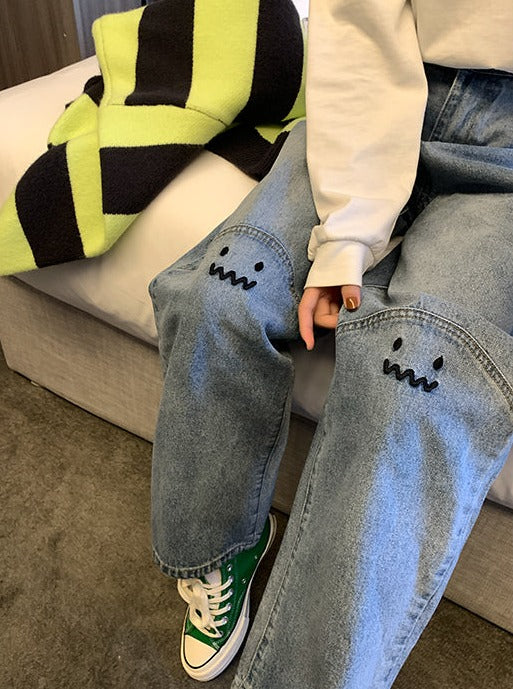 High Waisted Embroidered Smiley Knee Jeans
