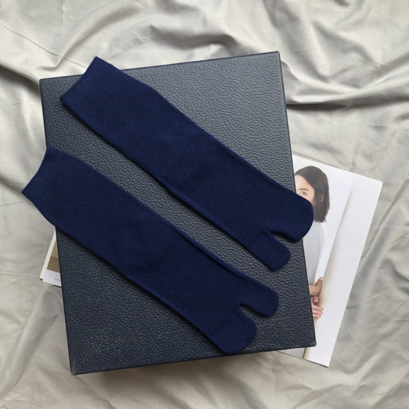 Tabi Socks