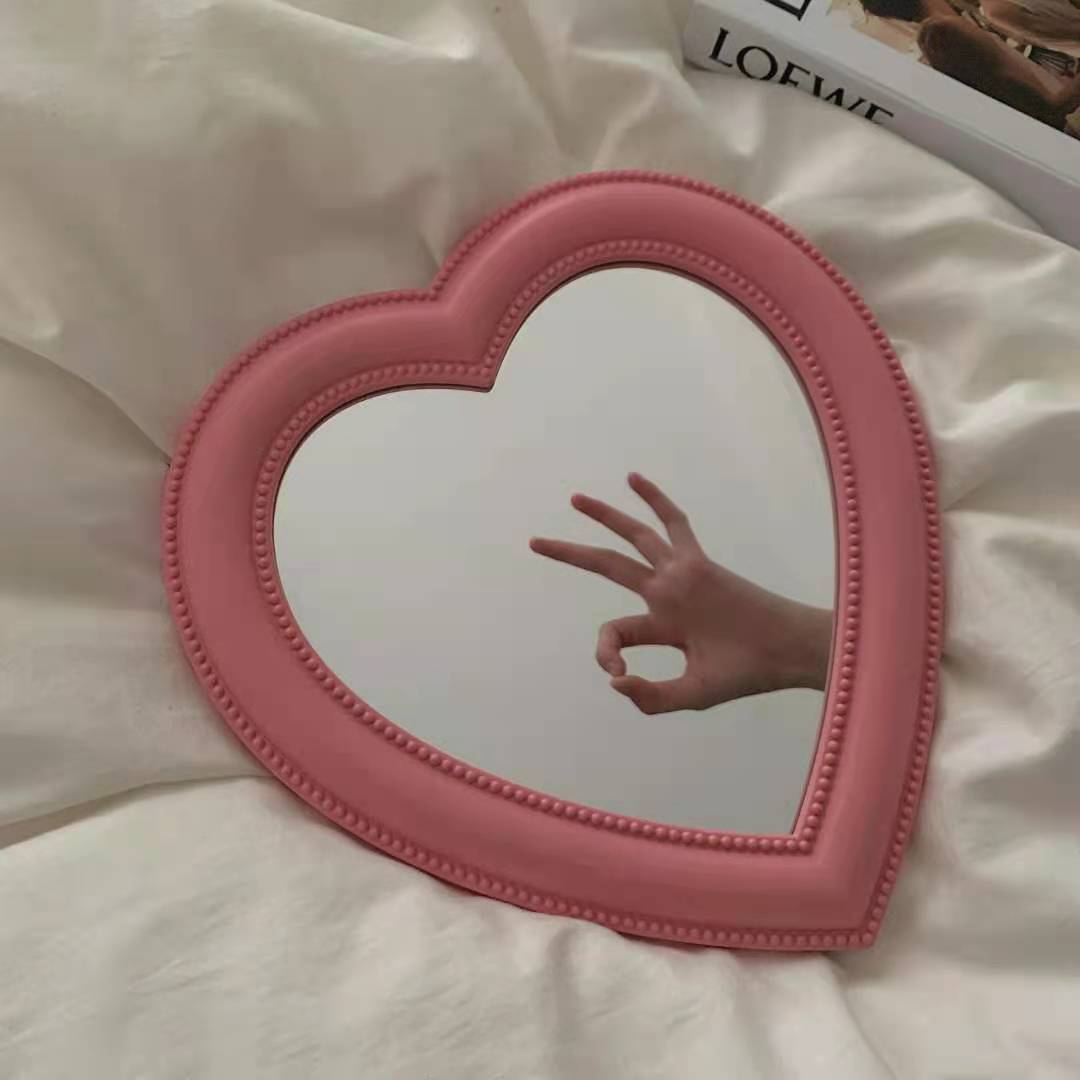 Love Heart Cosmetic Mirror