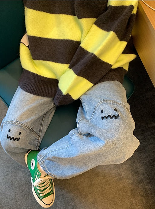 High Waisted Embroidered Smiley Knee Jeans