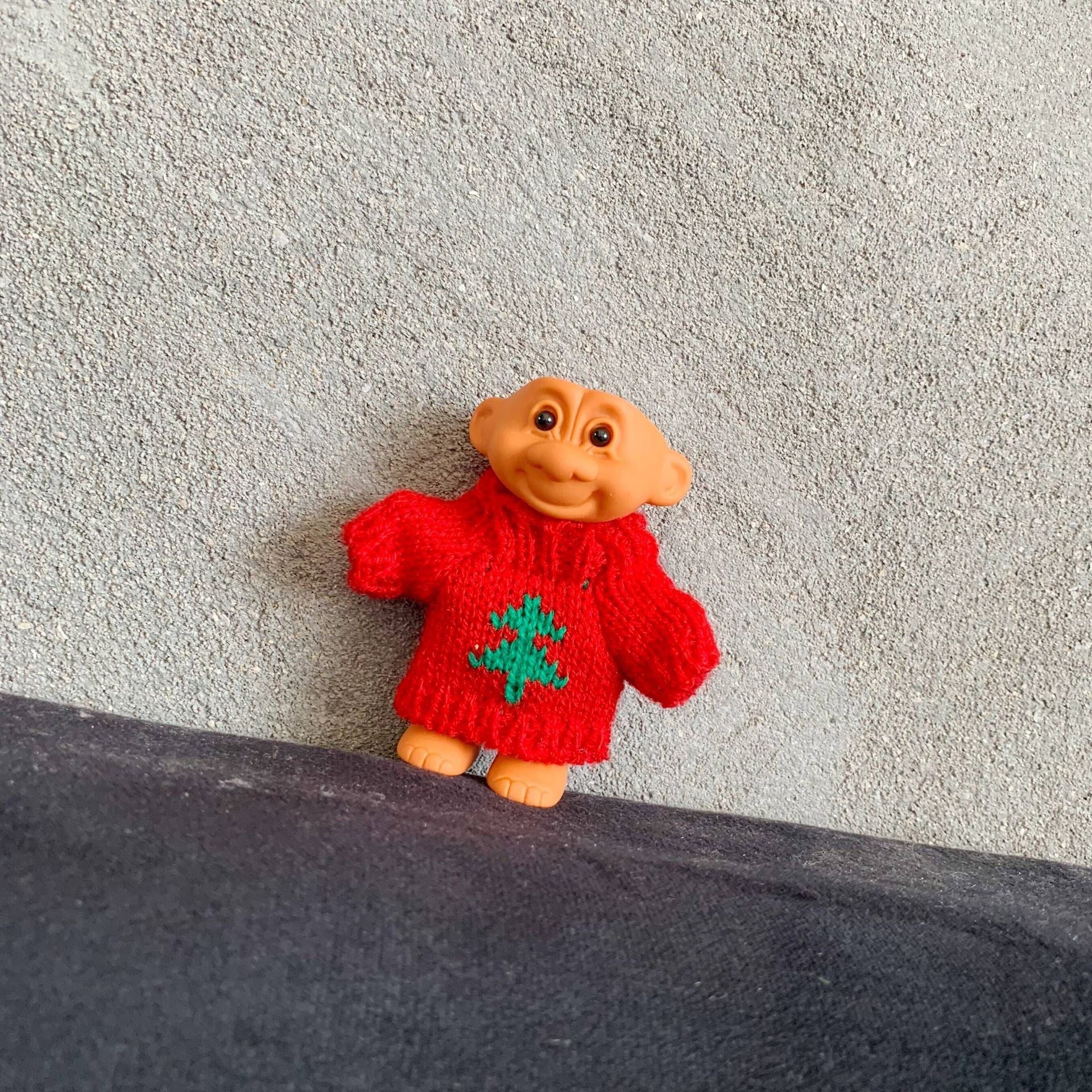 Rubber Troll Cigarette Lighter Holder