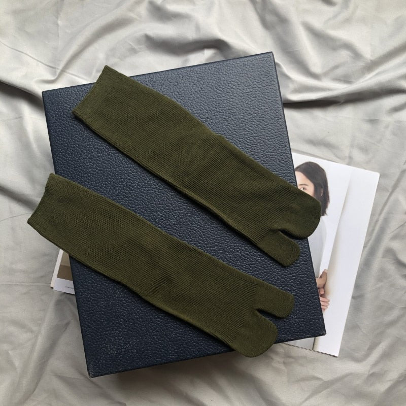 Tabi Socks