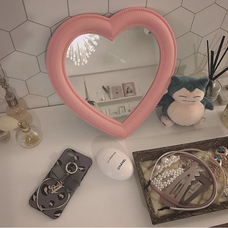 Love Heart Cosmetic Mirror
