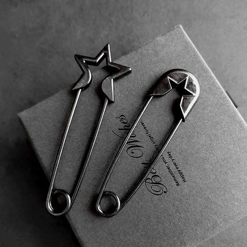 Large Star Safety Pins