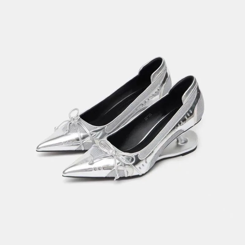 Sporty Racer Heel