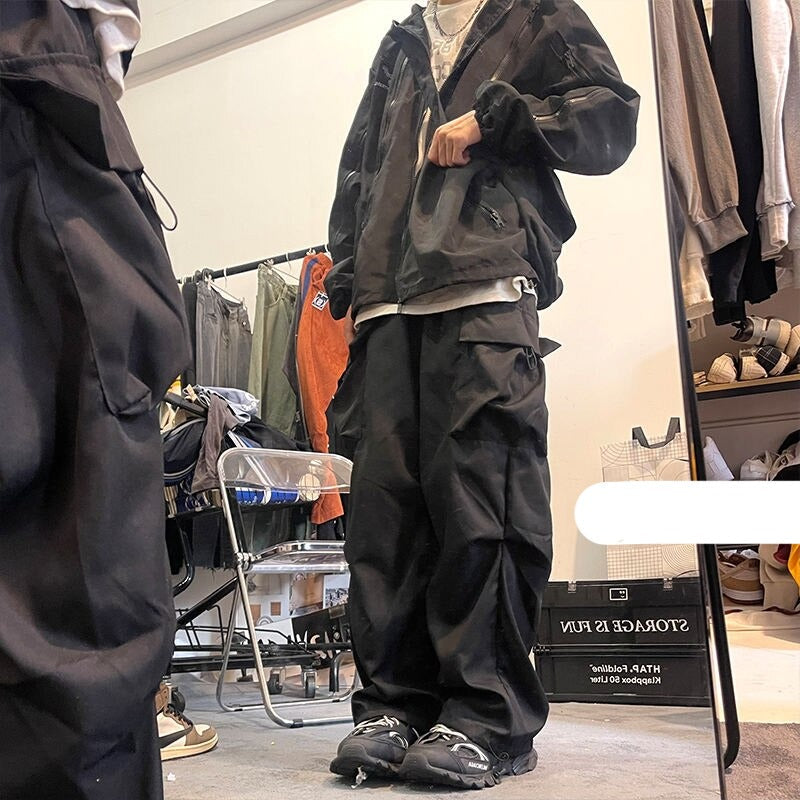 Pleated Cargo Pants