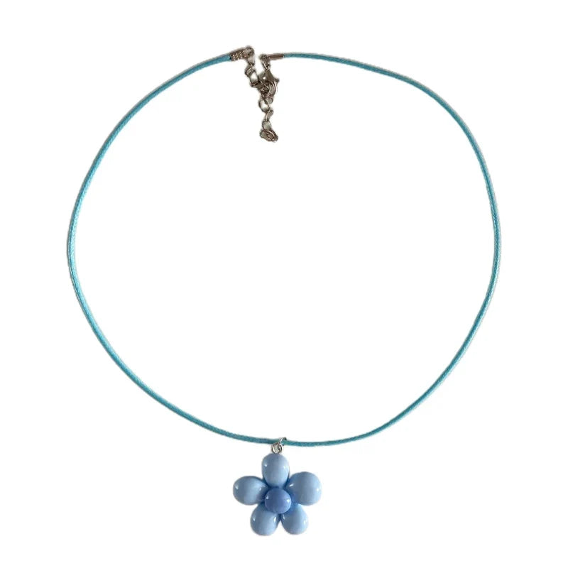 Monochrome Flower Necklace