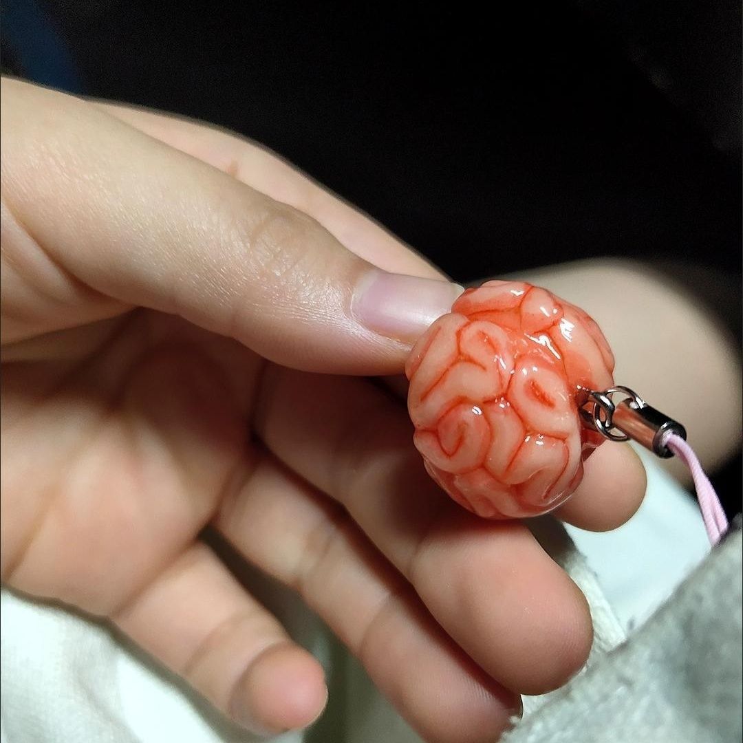 Small Smooth Brain Pendant Charms