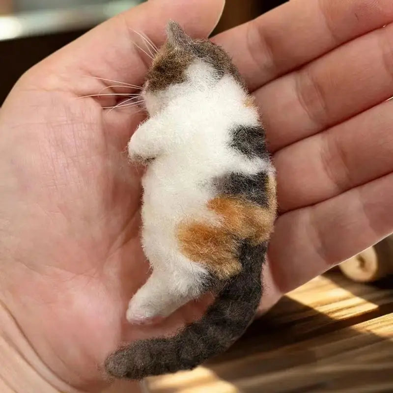 Wool Handpoke Cat Felting Kit