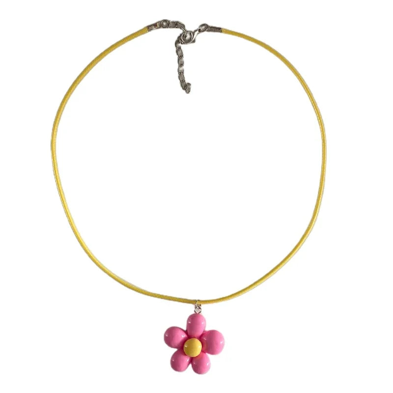 Monochrome Flower Necklace