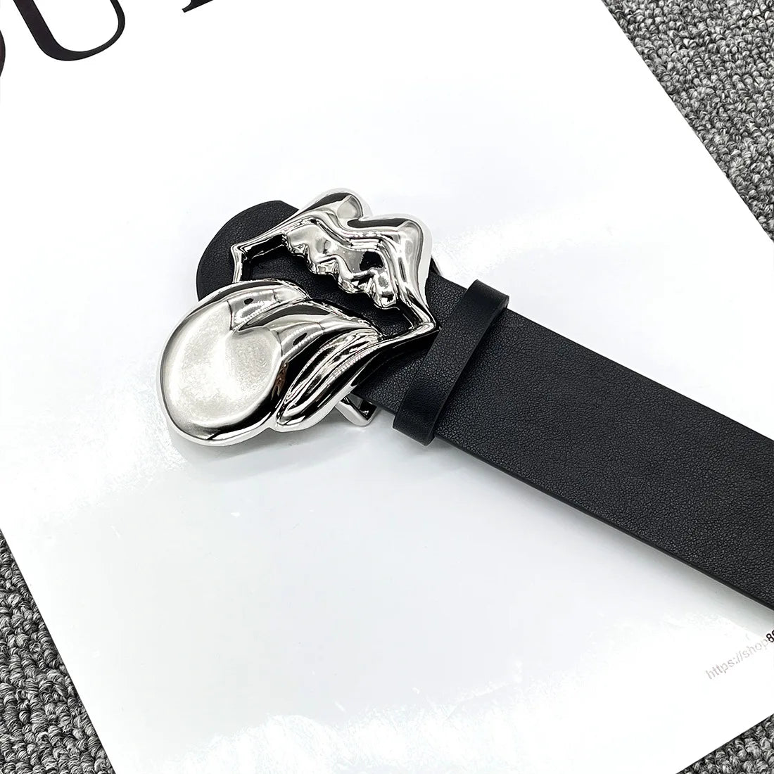 Tongue Belt Buckle