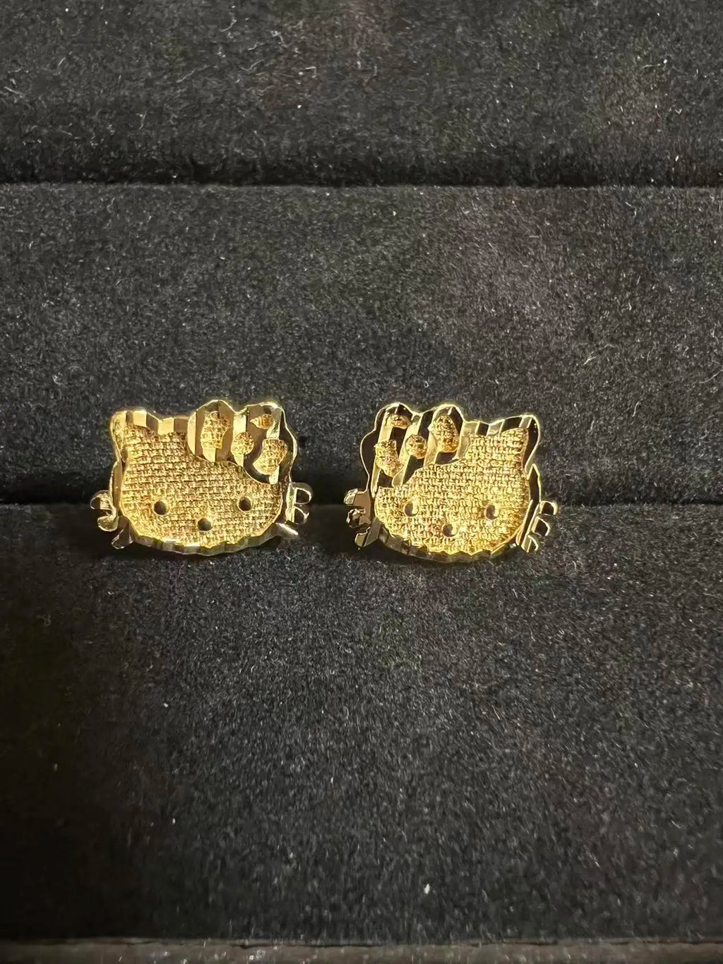 18K Gold plated Hello Kitty Earrings 12x11mm