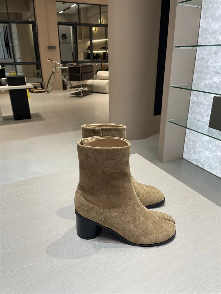 Thick-heeled Split-toe Tabi Suede Boots