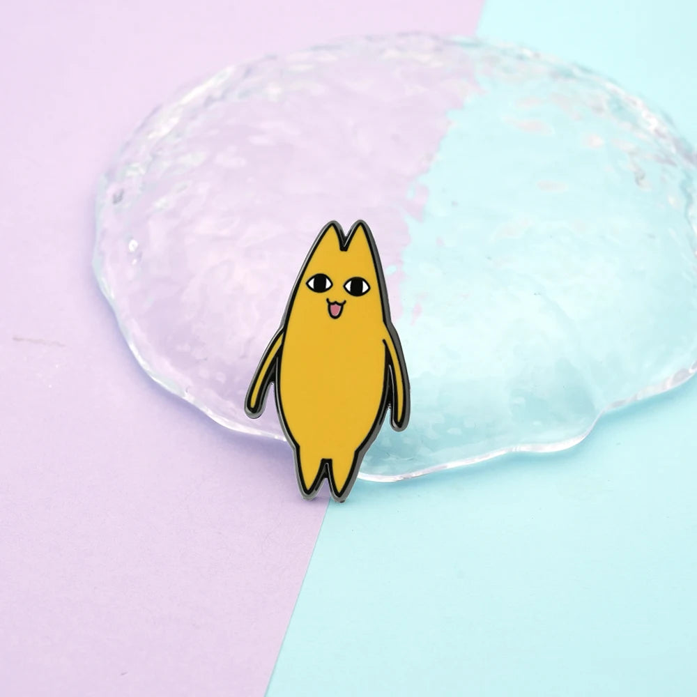 Chiyo-chichi Cat Pin