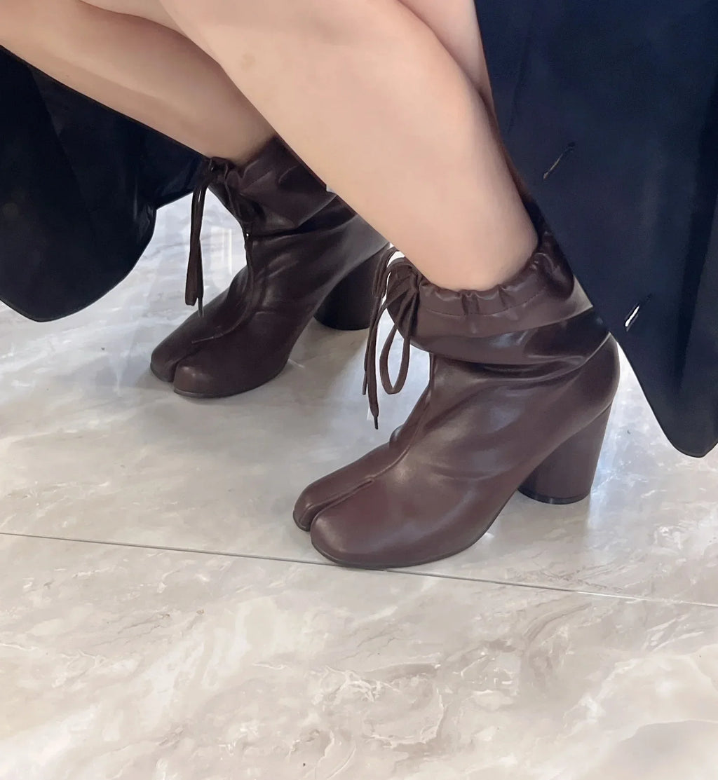 Tabi Balloon Ankle Boots