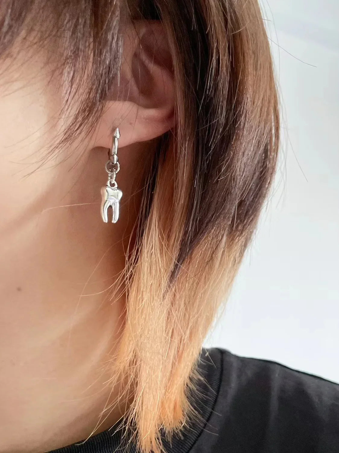 Tooth Spike Hoop Earrings