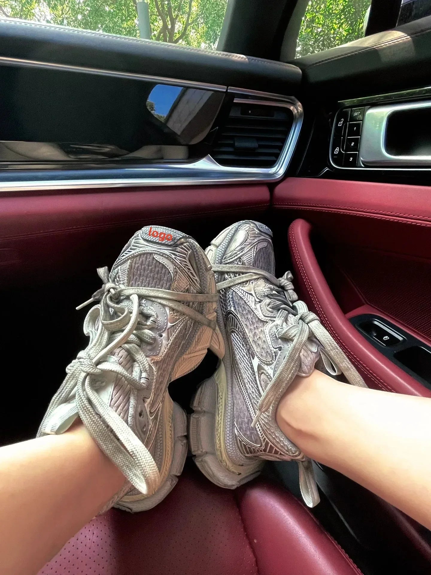 3XL Thick Boosted Sneakers