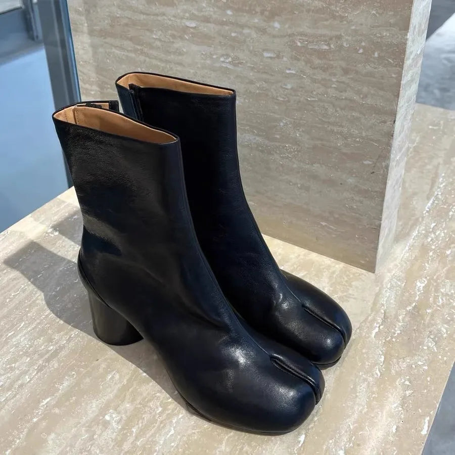 Thick-heeled Split-toe Tabi Suede Boots