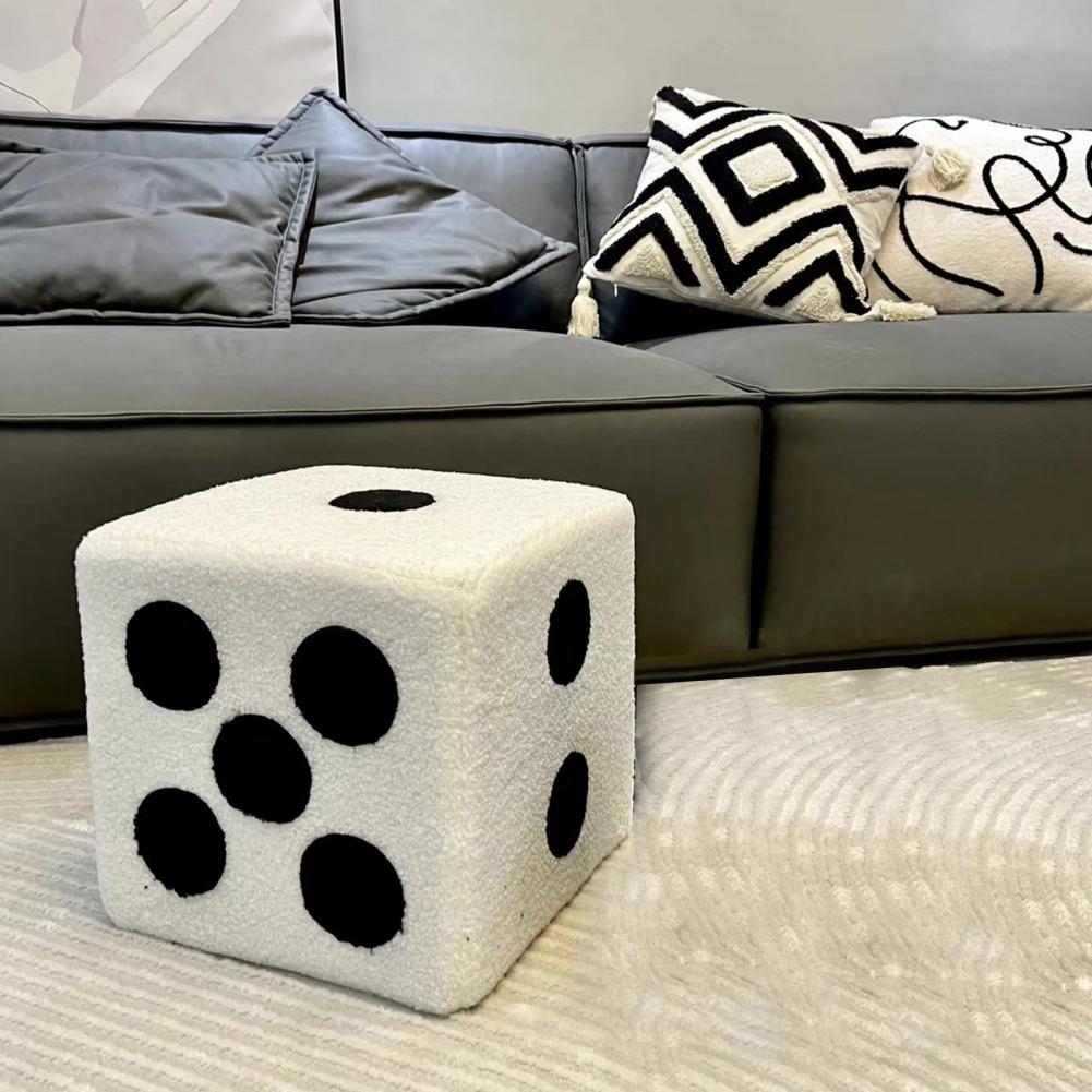 Dice Rug Stools