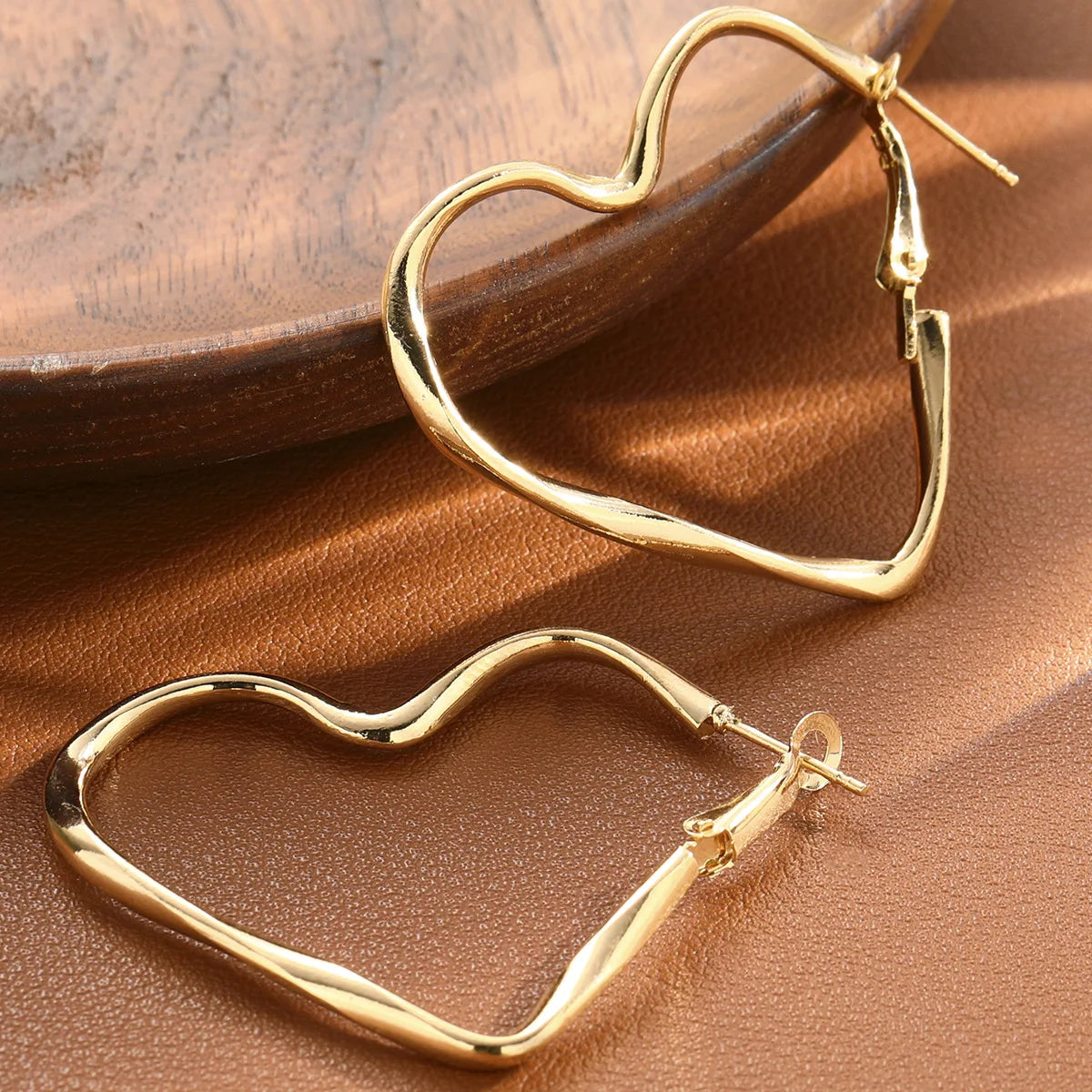 1Pair Liquid Heart Earrings