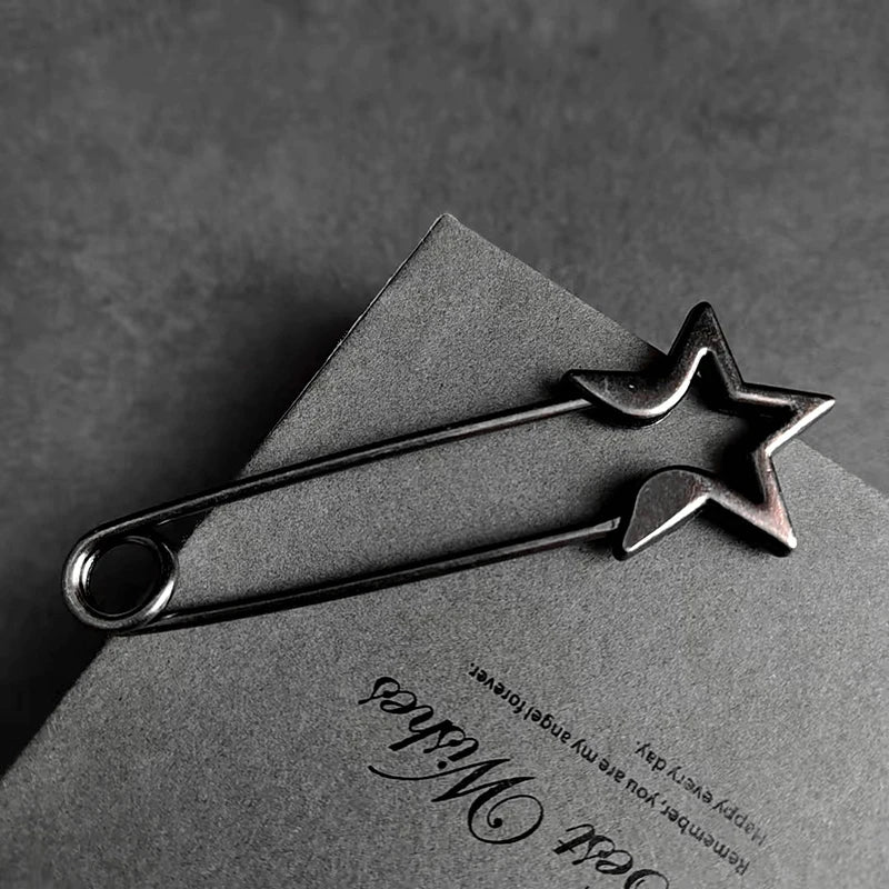 Large Star Safety Pins