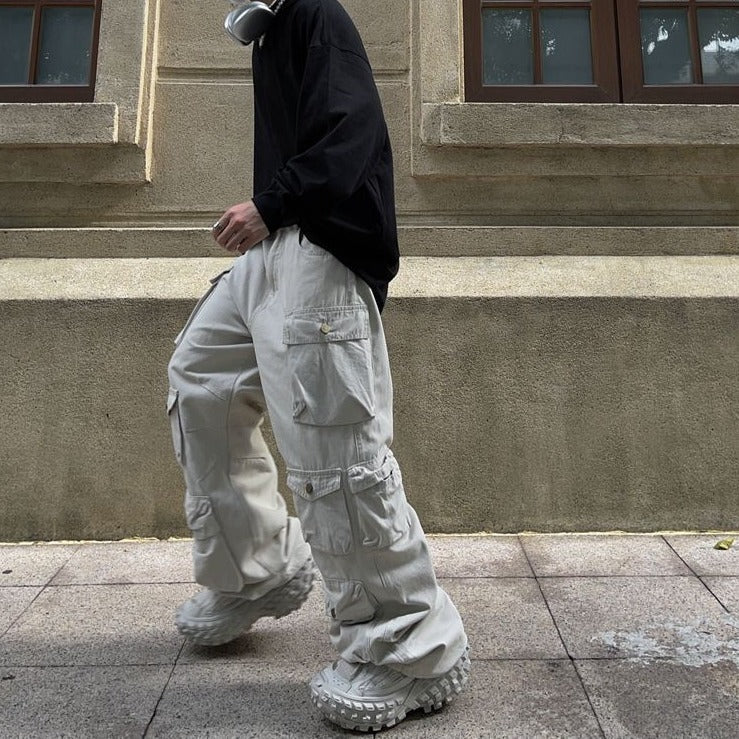 Loose Multi Pocket Cargo Trousers