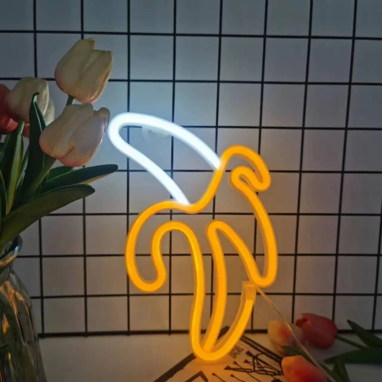 Banana LED neon light