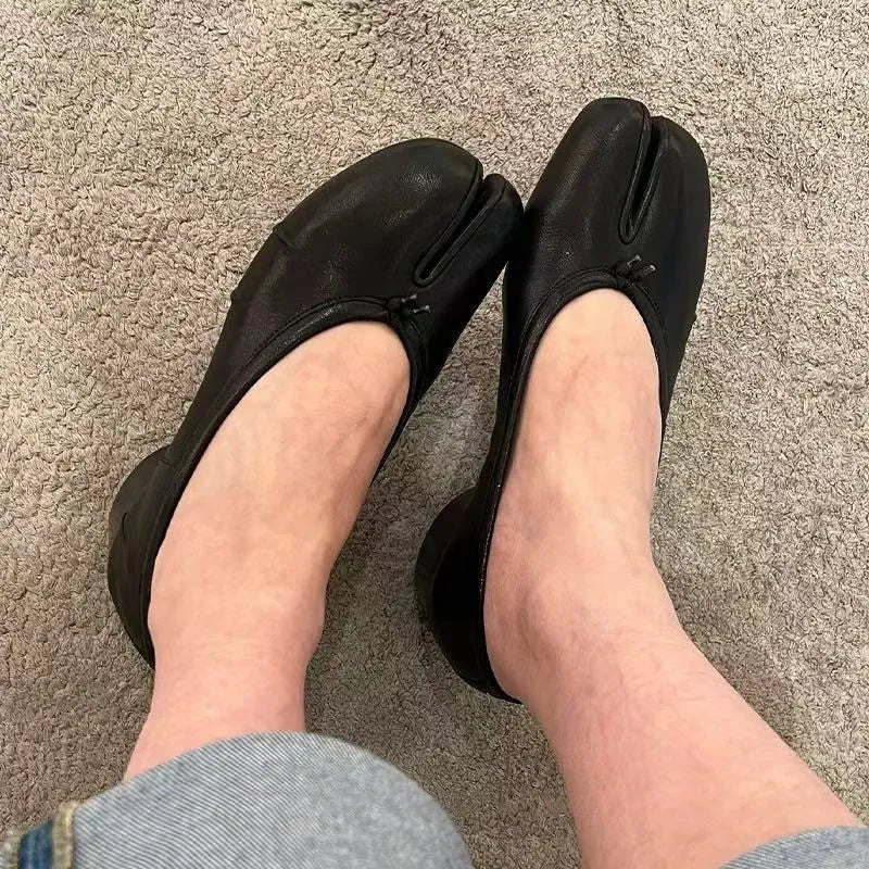 Leather Split Toe Pumps