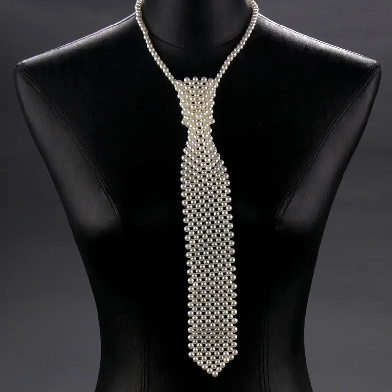 Pearl Tie