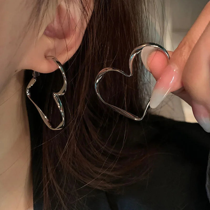 1Pair Liquid Heart Earrings