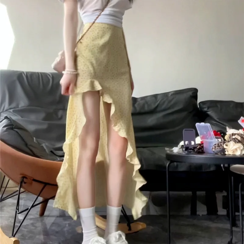 Open Ruffled Floral Skirt