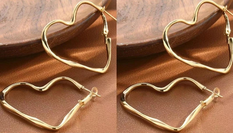 1Pair Liquid Heart Earrings