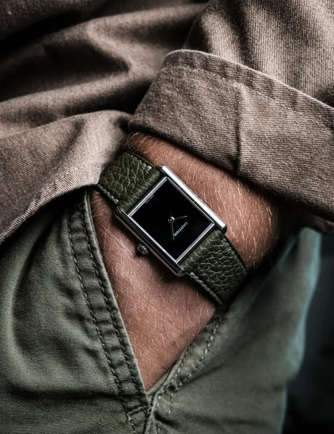 Poker Quartz Tank Watch