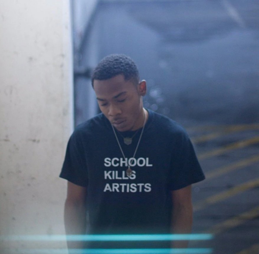 "School Kills Artists" Tee