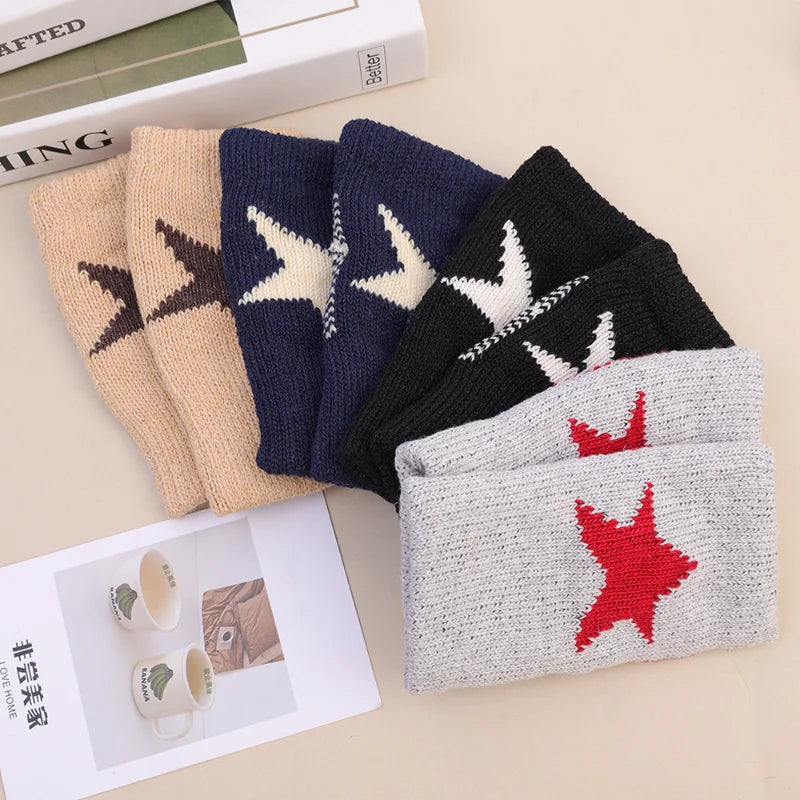 Star Knitted Half Finger Glove