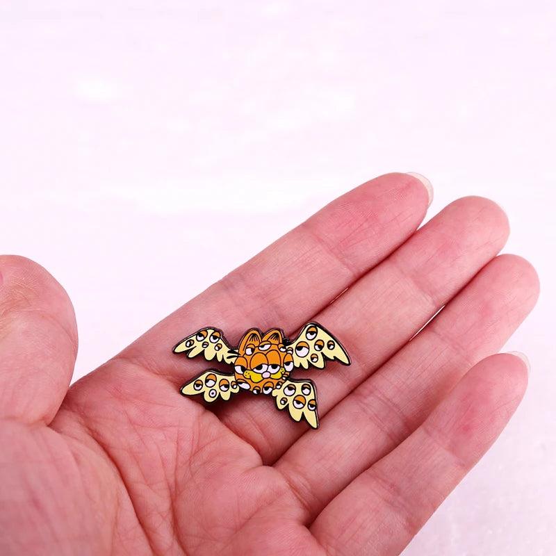 Seraph Biblical Angel Garfield Pin