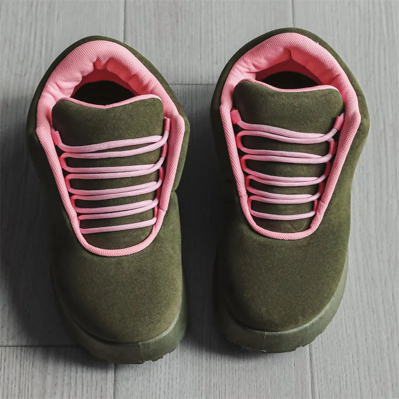 Overrsized Low-Top Skate Shoes