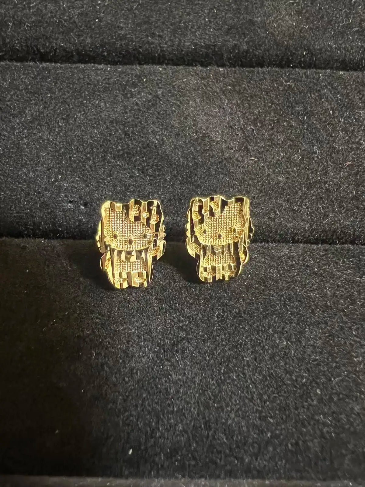 18K Gold plated Hello Kitty Earrings 12x11mm