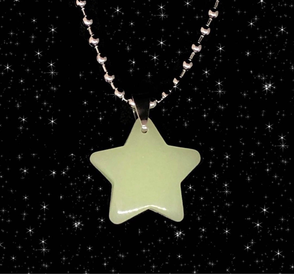 Glow In The Dark Star Necklace