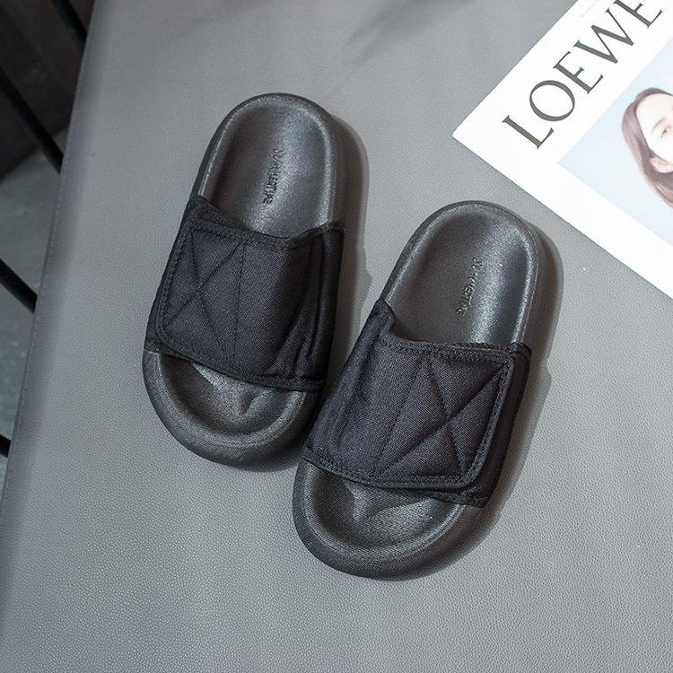 Oversized Velcro Slippers