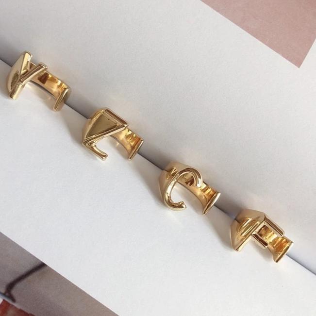 Personalized Gold Initial Ring