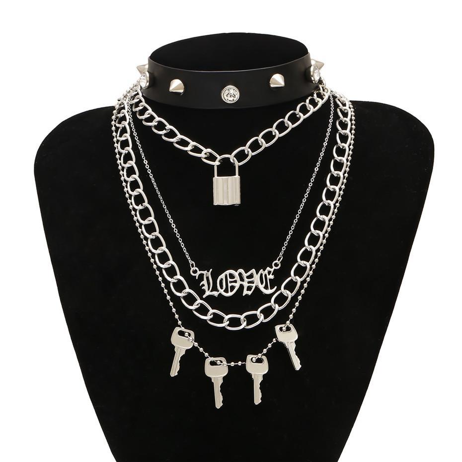 Grunge Chain Sets