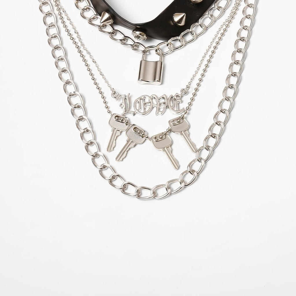 Grunge Chain Sets