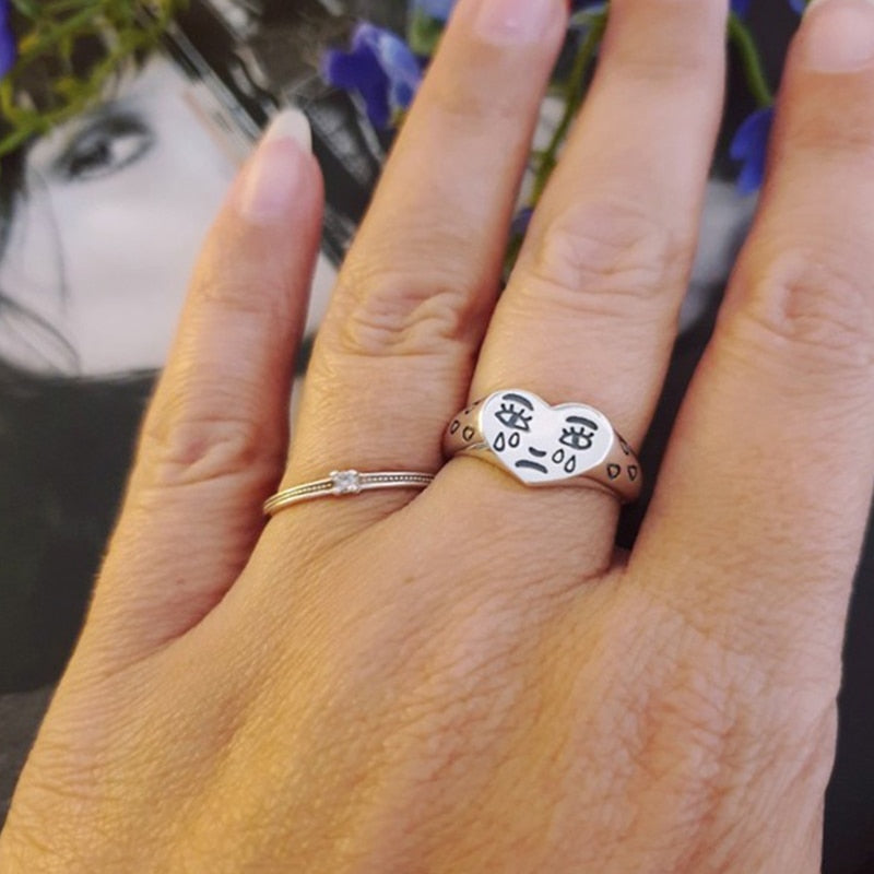 Cry Baby Singlet Ring