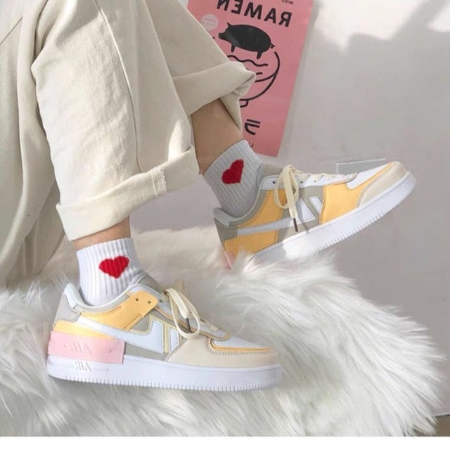 Daisy Embroidered AF1