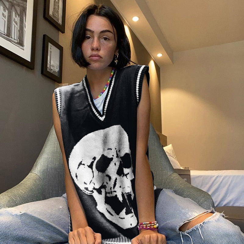 Skull Knit Sweater Vest