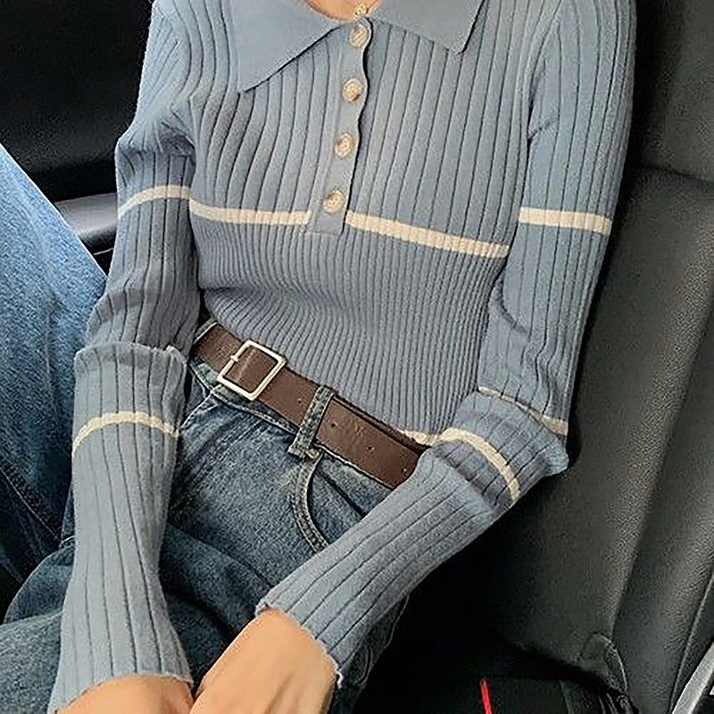 Ribbed Collared Knitted Blouse