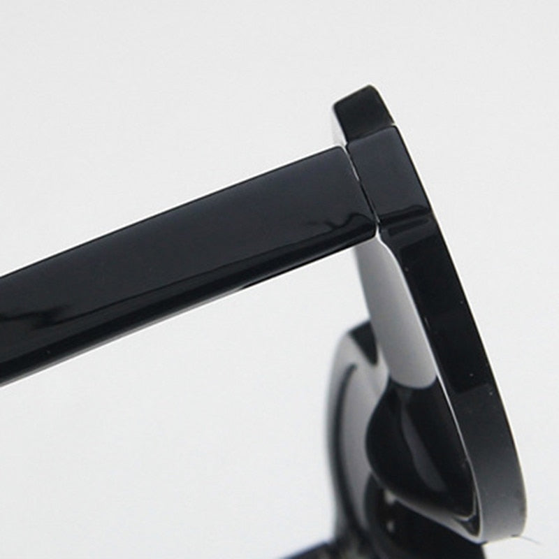 Unisex Oval Tinted Glasses