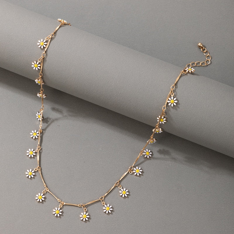 Daisy Flower Necklace